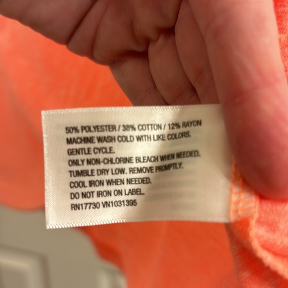 Orange mossimo supply co XL women’s v neck T shirt NWOT - Picture 3 of 4